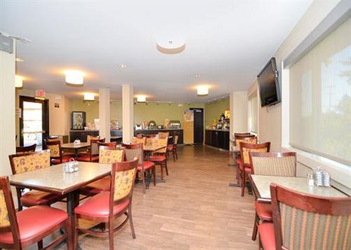 Hotel Quality Inn & Suites Airport  | Portland | Oregon | United States 17