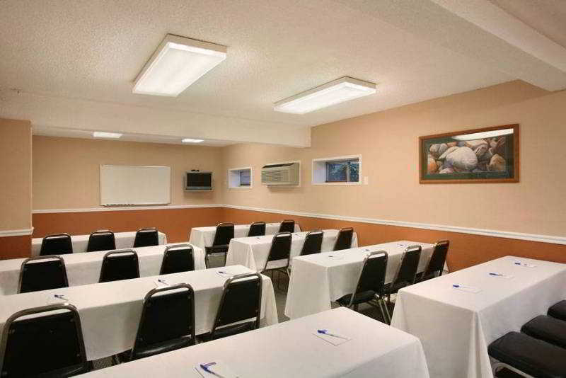 Hotel Quality Inn & Suites Airport  | Portland | Oregon | United States 5