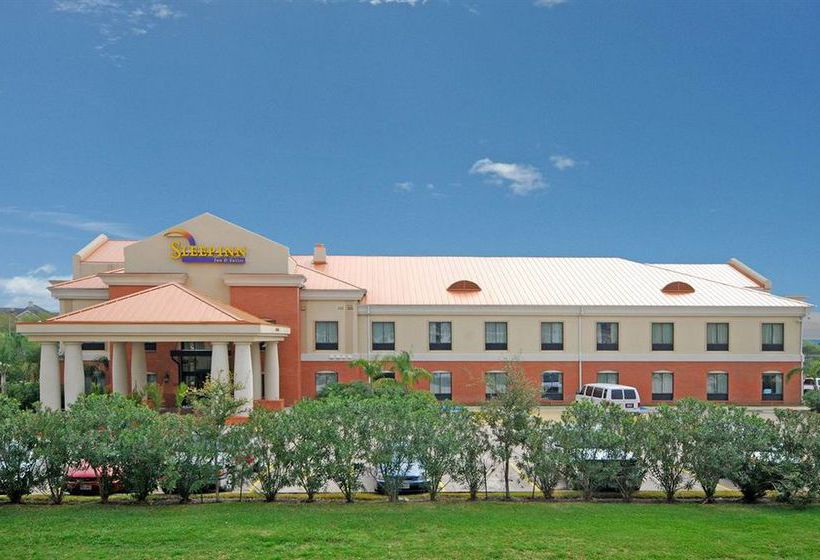 Hotel Sleep Inn & Suites Stafford  | Stafford | Texas | United States 6