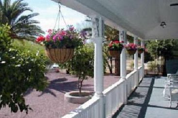 The Big Blue House Inn Boutique Hotel 