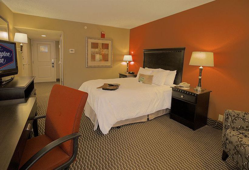 Hotel Hampton Inn Asheville - I-26 Biltmore Square  | Asheville | North Carolina | United States 1