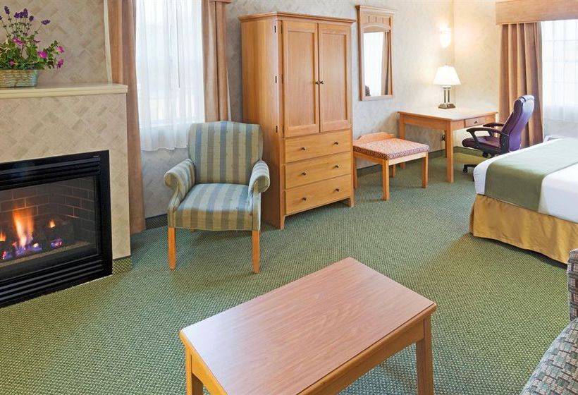 Hotel Holiday Inn Express Marlboro Hudson 