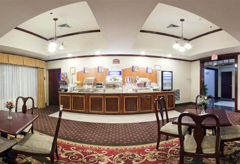 Hotel Holiday Inn Express Commerce Tanger Outlets  | Commerce | Georgia | United States 16