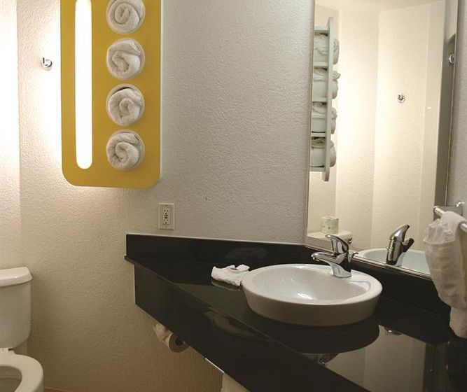 Motel 6 Dallas - Dfw Airport North  | Irving | Texas | United States 5