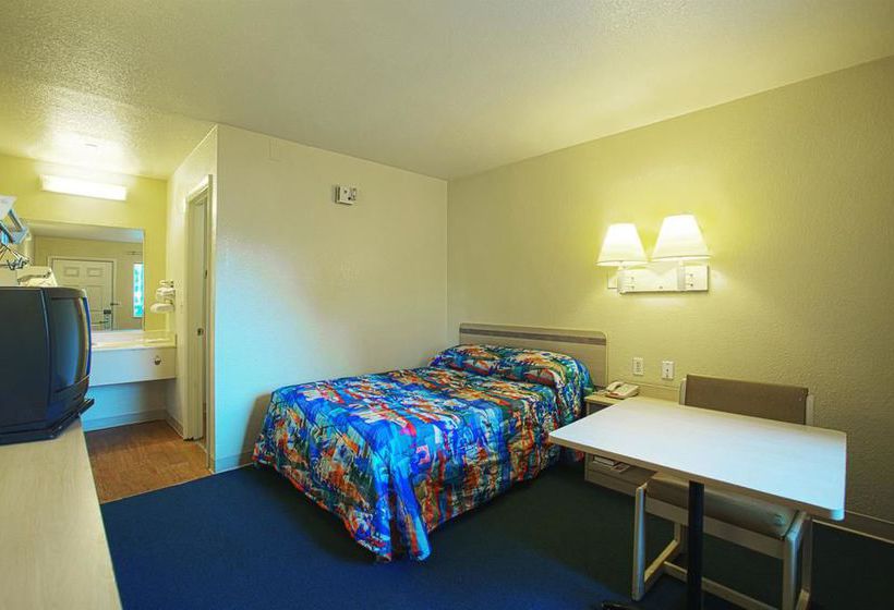 Motel 6 Charleston South  | Charleston | South Carolina | United States 18