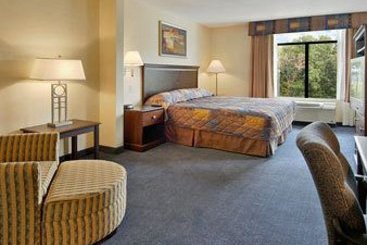 Hotel Wingate by Wyndham Bridgeport WV  | Bridgeport | West Virginia | United States 10