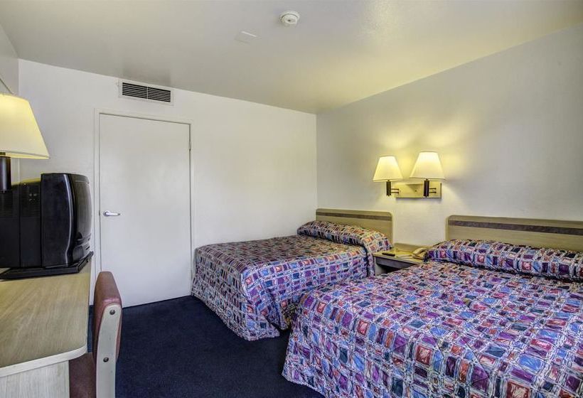 Motel 6 Nashville - Goodlettsville 699  | Goodlettsville | Tennessee | United States 5