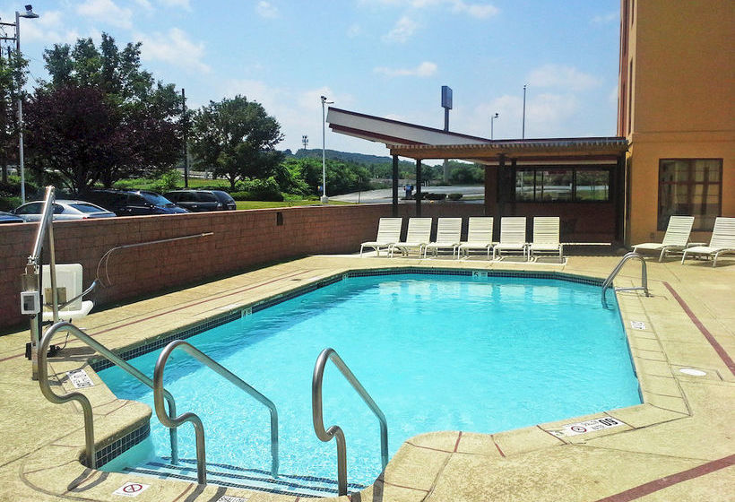 Hotel Comfort Inn New Cumberland 