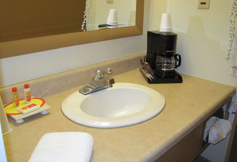 Hotel Econo Lodge Killington Area  | Mendon | Vermont | United States 1