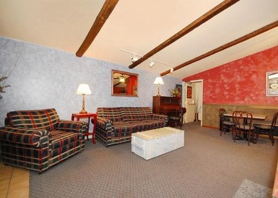Hotel Econo Lodge Killington Area  | Mendon | Vermont | United States 8
