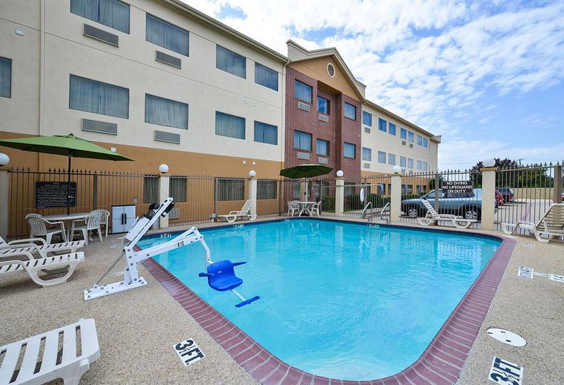 Hotel Quality Inn & Suites Waco  | Waco | Texas | United States 16
