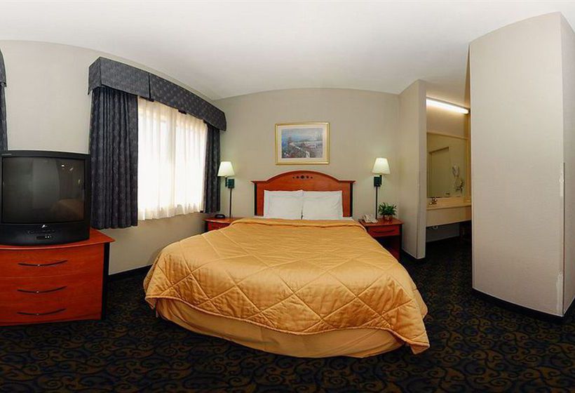 Hotel Quality Inn & Suites Waco  | Waco | Texas | United States 5