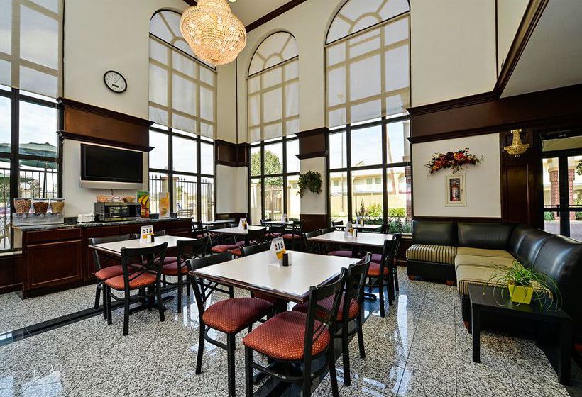 Hotel Quality Inn & Suites Waco  | Waco | Texas | United States 7