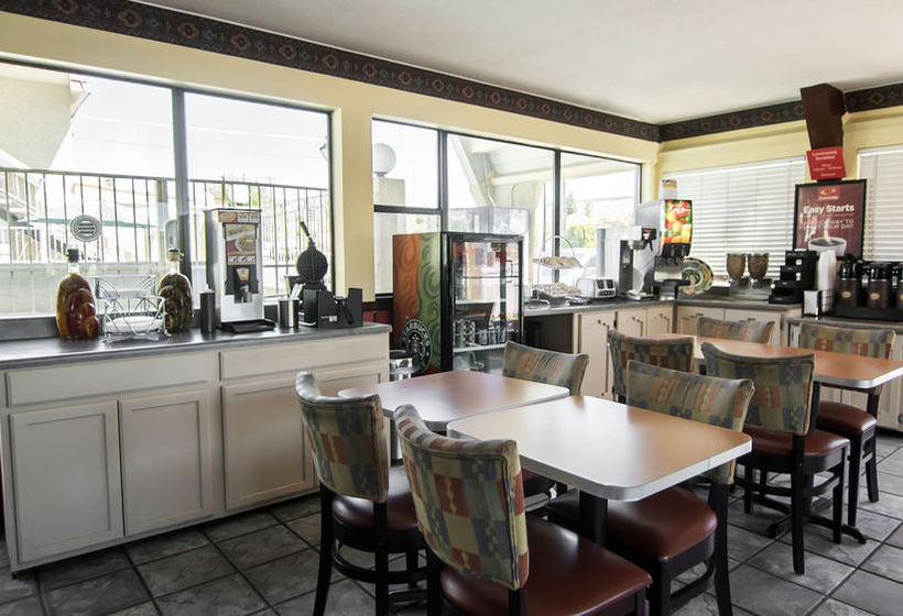 Hotel Econo Lodge Downtown Albuquerque  | Albuquerque | New Mexico | United States 3