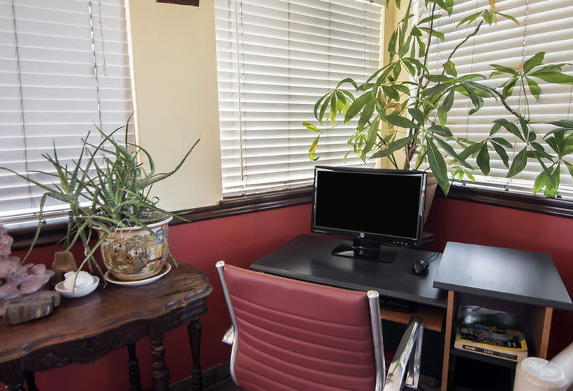 Hotel Econo Lodge Downtown Albuquerque  | Albuquerque | New Mexico | United States 5