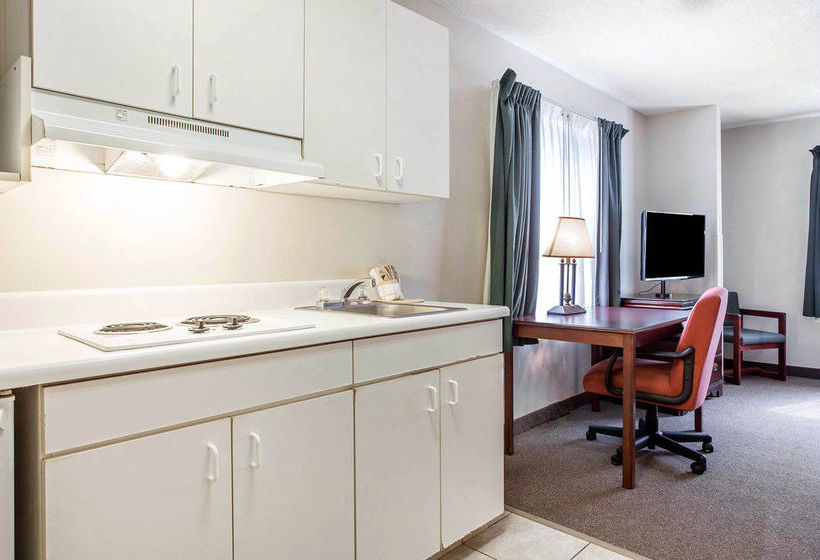 Hotel Suburban Extended Stay Duluth  | Duluth | Georgia | United States 14