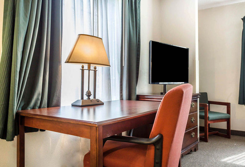 Hotel Suburban Extended Stay Duluth  | Duluth | Georgia | United States 17