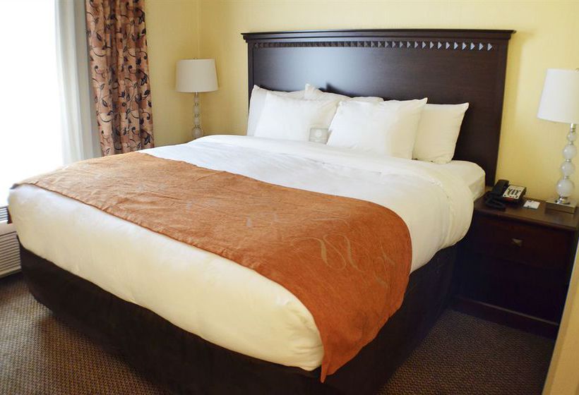 Hotel Comfort Suites Southington  | Southington | Connecticut | United States 5