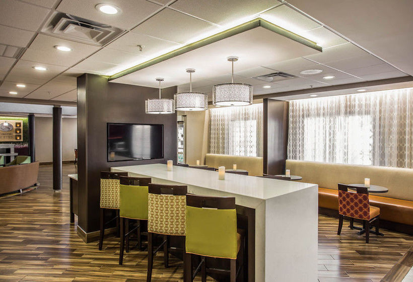 Hotel Comfort Suites At Harbison  | Columbia | South Carolina | United States 14