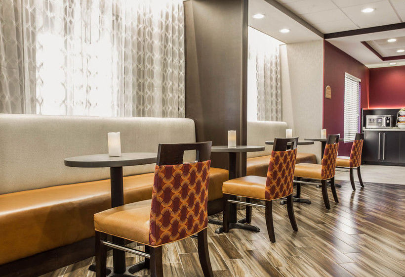 Hotel Comfort Suites At Harbison  | Columbia | South Carolina | United States 15