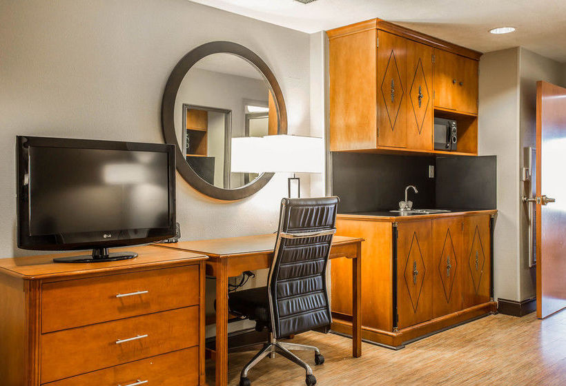 Hotel Comfort Suites At Harbison  | Columbia | South Carolina | United States 6