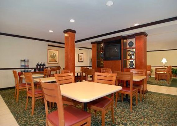 Hotel Econo Lodge & Suites Charlotte  | Charlotte | North Carolina | United States 3
