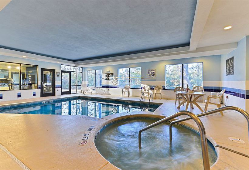 Hotel Comfort Suites Beaufort  | Beaufort | South Carolina | United States 3