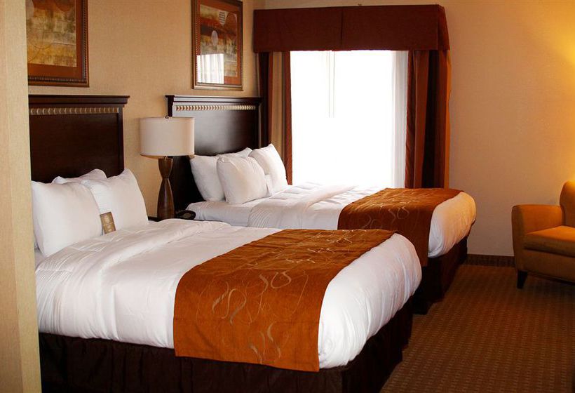 Hotel Comfort Suites Conway  | Conway | Arkansas | United States 3