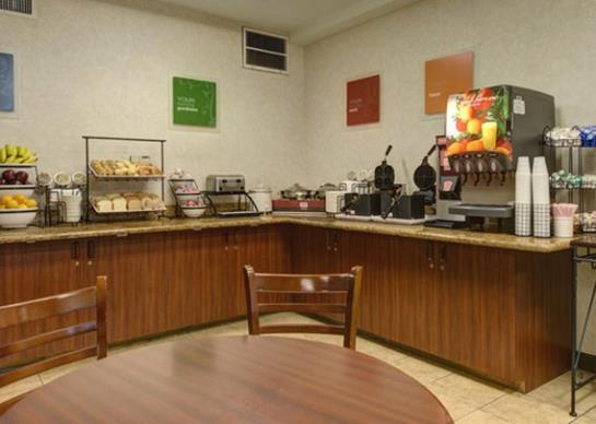 Hotel Comfort Inn & Suites Portland Intl Airport  | Portland | Oregon | United States 11