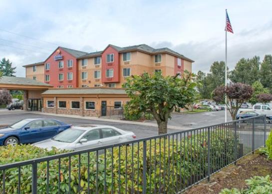 Hotel Comfort Inn & Suites Portland Intl Airport  | Portland | Oregon | United States 9
