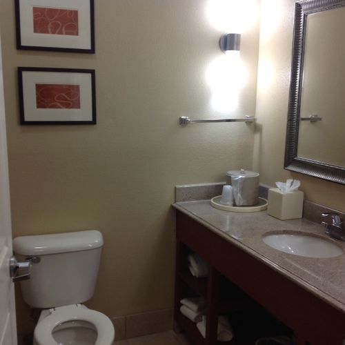 Hotel Comfort Suites Lake Charles  | Lake Charles | Louisiana | United States 17