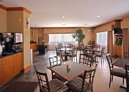 Hotel Comfort Suites Lake Charles  | Lake Charles | Louisiana | United States 8