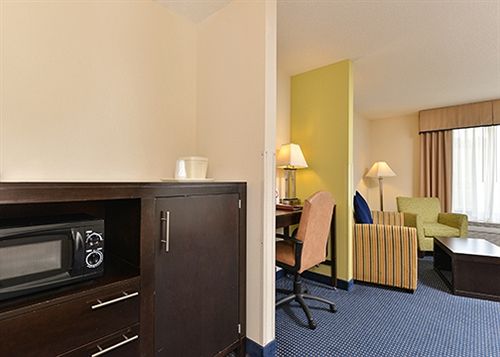 Hotel Comfort Suites Amish Country  | Lancaster | Pennsylvania | United States 14