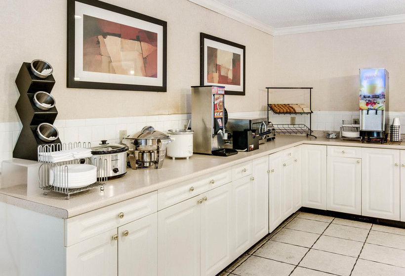 Hotel Rodeway Inn Texarkana