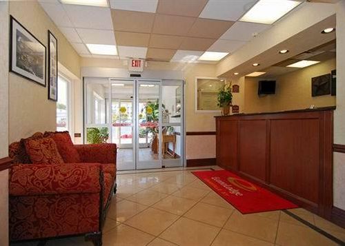 Hotel Econo Lodge Downtown Louisville  | Louisville | Kentucky | United States 14