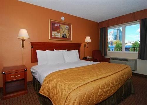 Hotel Econo Lodge Downtown Louisville  | Louisville | Kentucky | United States 15