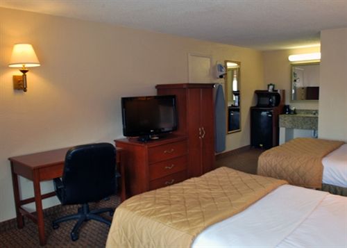 Hotel Econo Lodge Downtown Louisville  | Louisville | Kentucky | United States 17