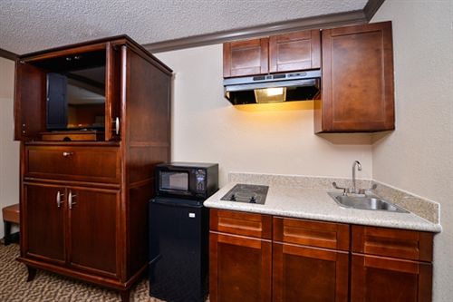 Hotel Quality Inn & Suites Beaumont  | Beaumont | Texas | United States 13