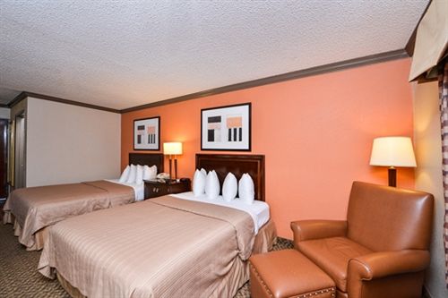 Hotel Quality Inn & Suites Beaumont  | Beaumont | Texas | United States 14