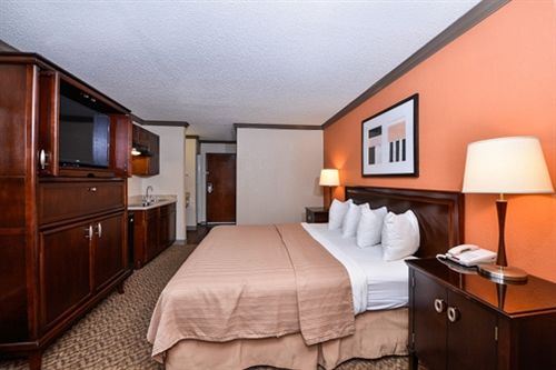 Hotel Quality Inn & Suites Beaumont  | Beaumont | Texas | United States 18