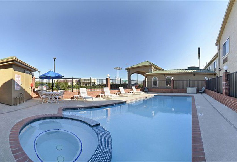 Hotel Quality Inn & Suites Beaumont  | Beaumont | Texas | United States 4