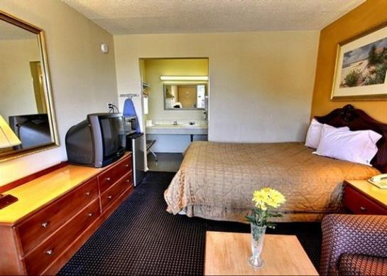 Hotel Econo Lodge Petersburg  | Petersburg | Virginia | United States 14