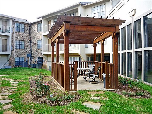 Belverdere Suites Hotel  | Arlington | Texas | United States 1