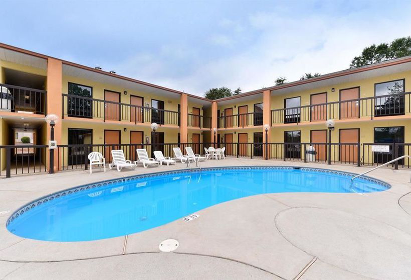 Hotel Quality Inn Commerce  | Commerce | Georgia | United States 6