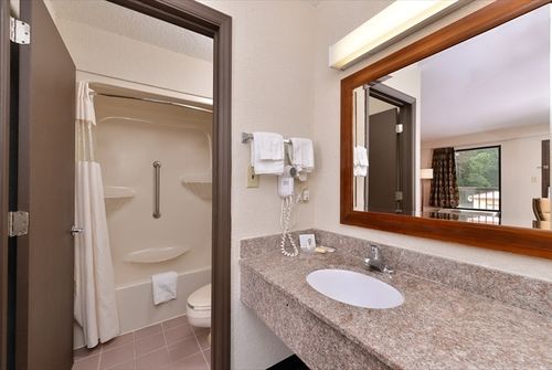 Hotel Quality Inn Commerce  | Commerce | Georgia | United States 7