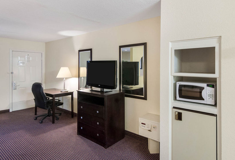 Hotel Quality Inn & Suites  | Houston | Texas | United States 14