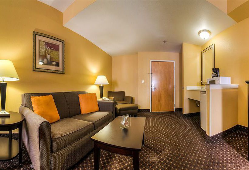 Hotel Comfort Suites At Rivergate Mall Tennessee