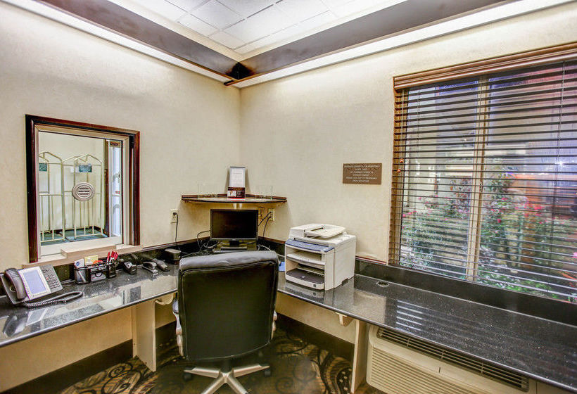 Hotel Comfort Suites At Rivergate Mall  | Goodlettsville | Tennessee | United States 10