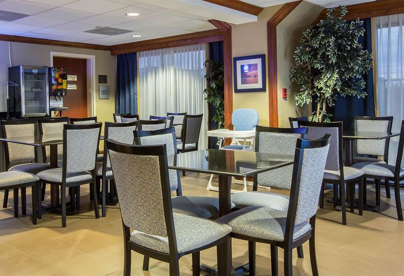 Hotel Comfort Suites Cumming 