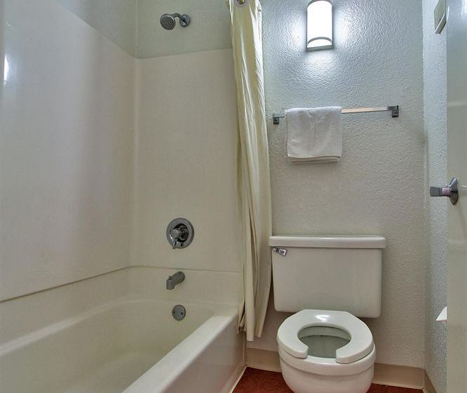 Motel 6 Phoenix Airport 24th Street  | Phoenix | Arizona | United States 16